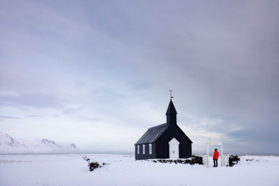 L'église noire de Budir.