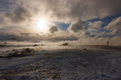 Le champ géothermique de Hverir près de Myvatn en hiver.
