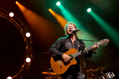 Raul Paz en concert pendant la fête de la musique à Monaco.