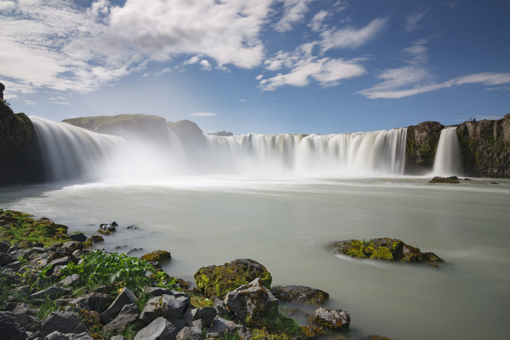 Godafoss en pose longue en Islande. Pose longue et filé d'eau.