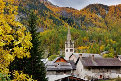 Névache en automne.